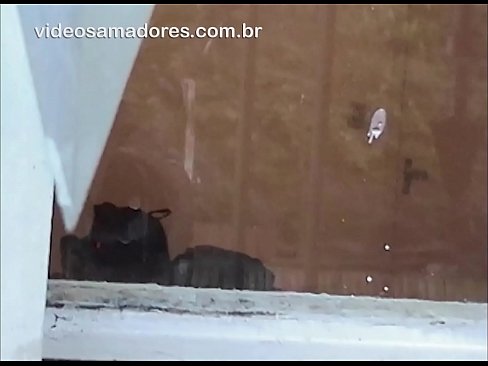 ❤️ Home cachondo mirando á súa moza con outro mozo, gravando un vídeo de carallo sen molestar á parella ️ Vídeo porno na pornografía gl.recetasketo.top ☑
